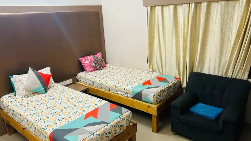 Rooms Near Cytecare Hospital Yelahanka